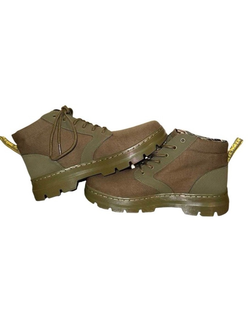 Dr. Martens Green Bonny II Mid Utility Canvas Lace Up Camo Boots Size 9 Like New